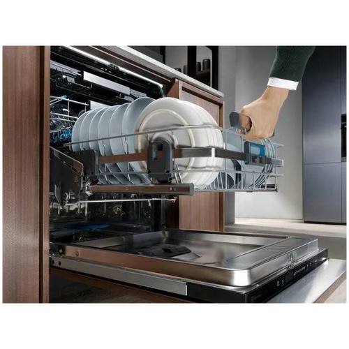 Mašina za pranje posuđa Electrolux KECA7300W