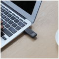 USB Flash Drive 32GB, USB 2.0, crni